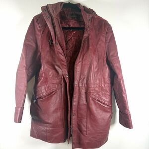 VTG 90s Women's Burgundy Leather Hooded Jacket - Classic Quilted Lining